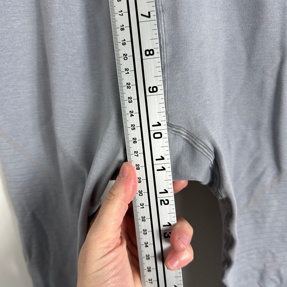 Alphalete Grey Compression Amplify Leggings Womens Size Medium Activewear Pants‎ - Picture 14 of 16